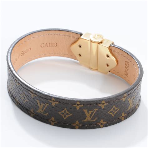 louis vuitton bracelet size 17|louis vuitton bracelet new collection.